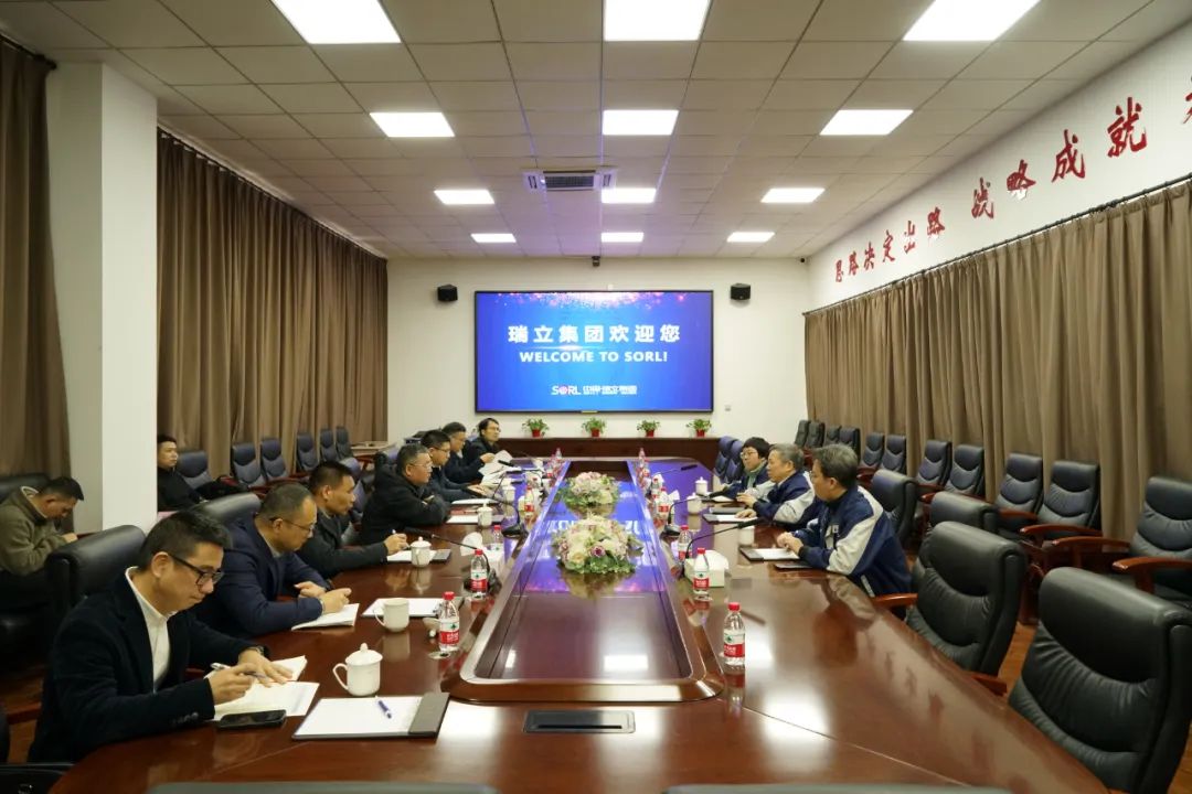 瑞安市委副書記、市長(zhǎng)秦肖來瑞立開展“新年第一行”——“走企業(yè)、問企需、助企興、暖企心”活動(dòng)